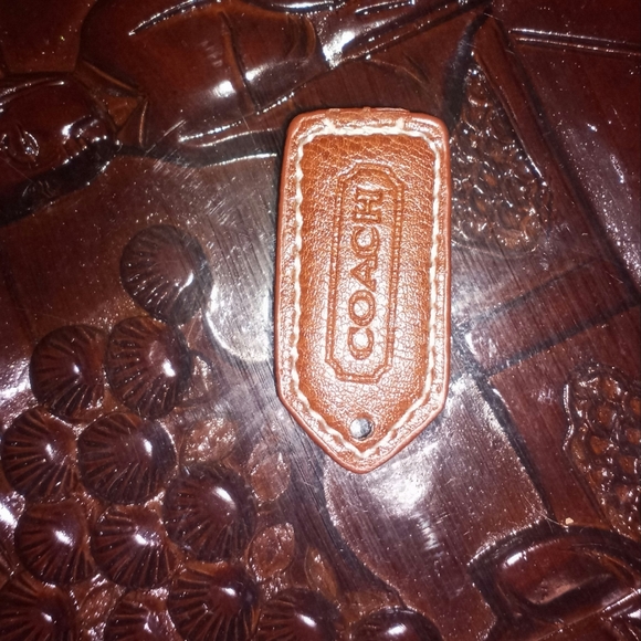 Yellow C Handbag - Picture 4 of 4